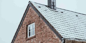 signs your roof needs repair