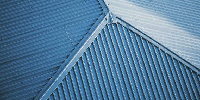 advantages of metal roofing