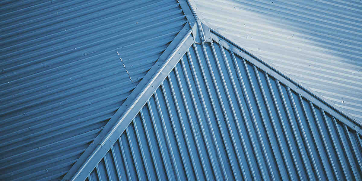 advantages of metal roofing